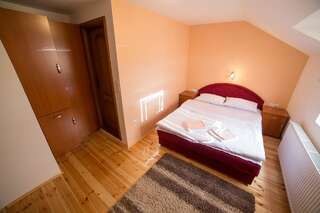 Гостевой дом Guesthouse Sandra Колашин Номер-студио (для 3 взрослых)-2
